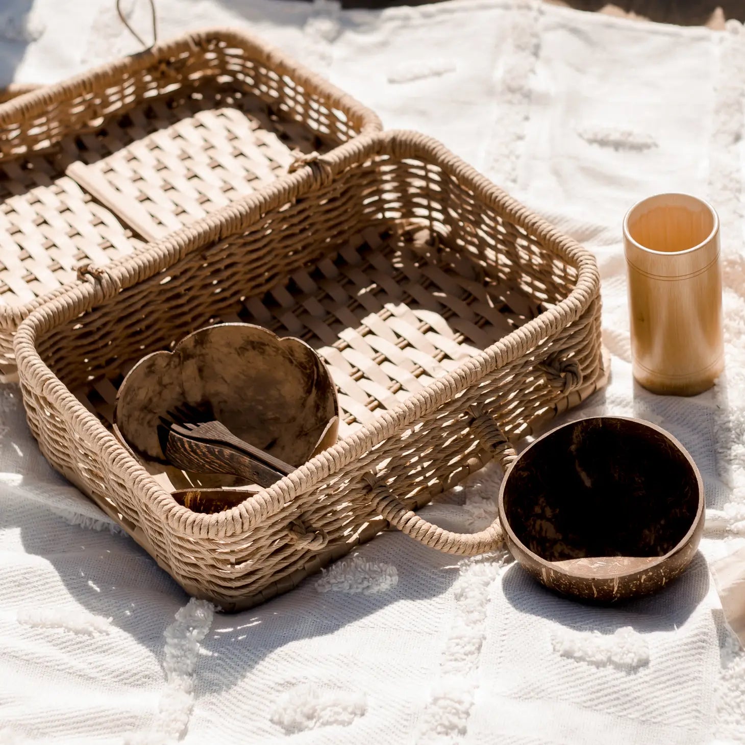 Jute picnic basket sale